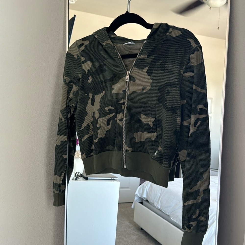 Aritzia waffle full zip sweatshirt